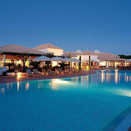 Olhos De Agua Sleeps 6 *